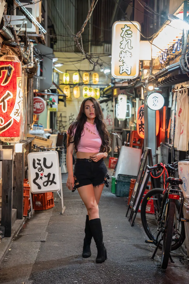 Epic Street Photoshoot Experience at Tokyo Most Iconic Locations