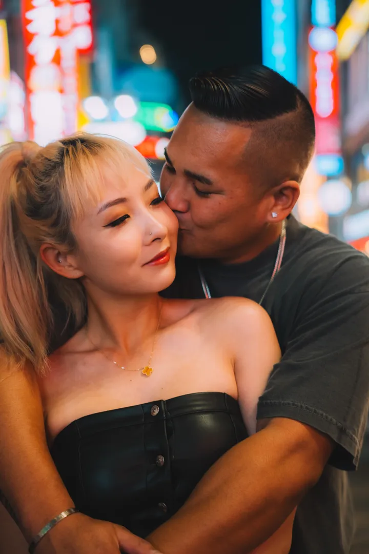 Tokyo Streets Photo Session by Night in Shibuya and Shinjuku