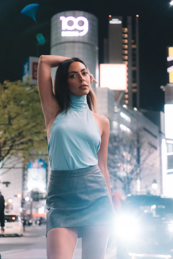 Tokyo Streets Photo Session by Night in Shibuya and Shinjuku