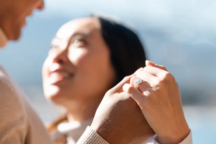 Magical Proposal Photoshoot At Mount Fuji With Private Photographer