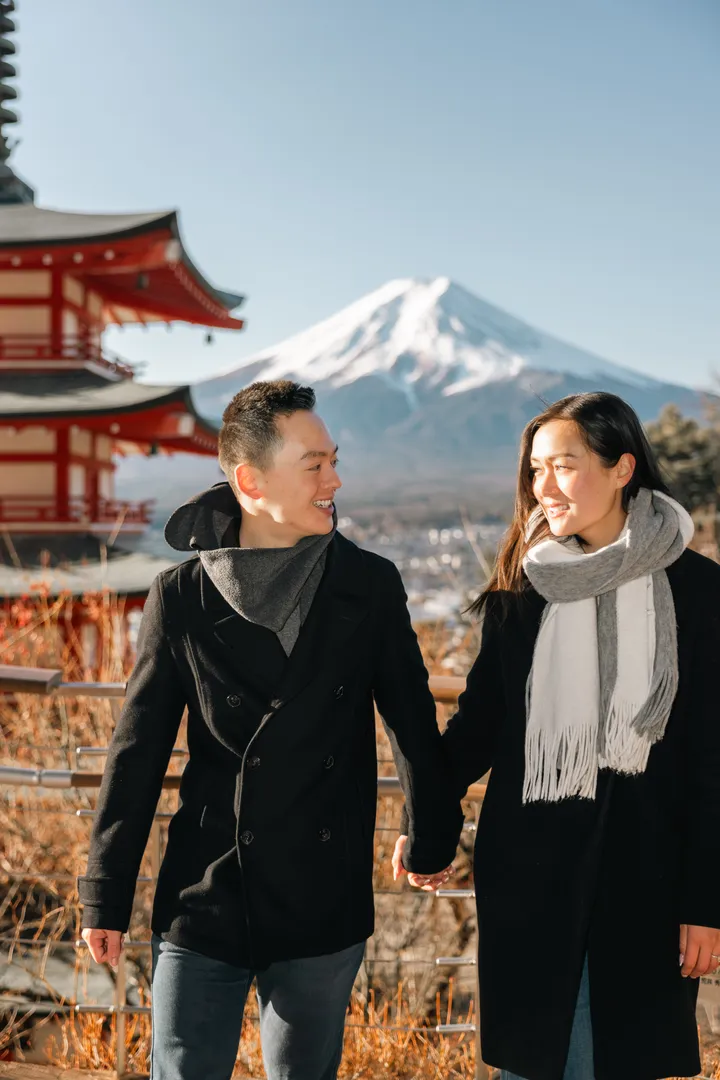Magical Proposal Photoshoot At Mount Fuji With Private Photographer