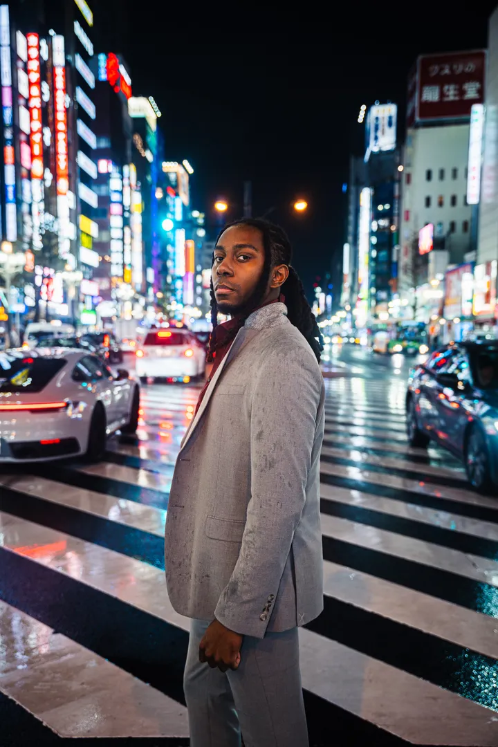 Urban & Neon Night Photoshoot in Tokyo with a Pro Photographer