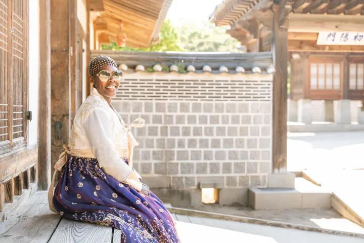 Private Hanbok Photoshoot at Seoul’s Royal Gyeongbokgung Palace
