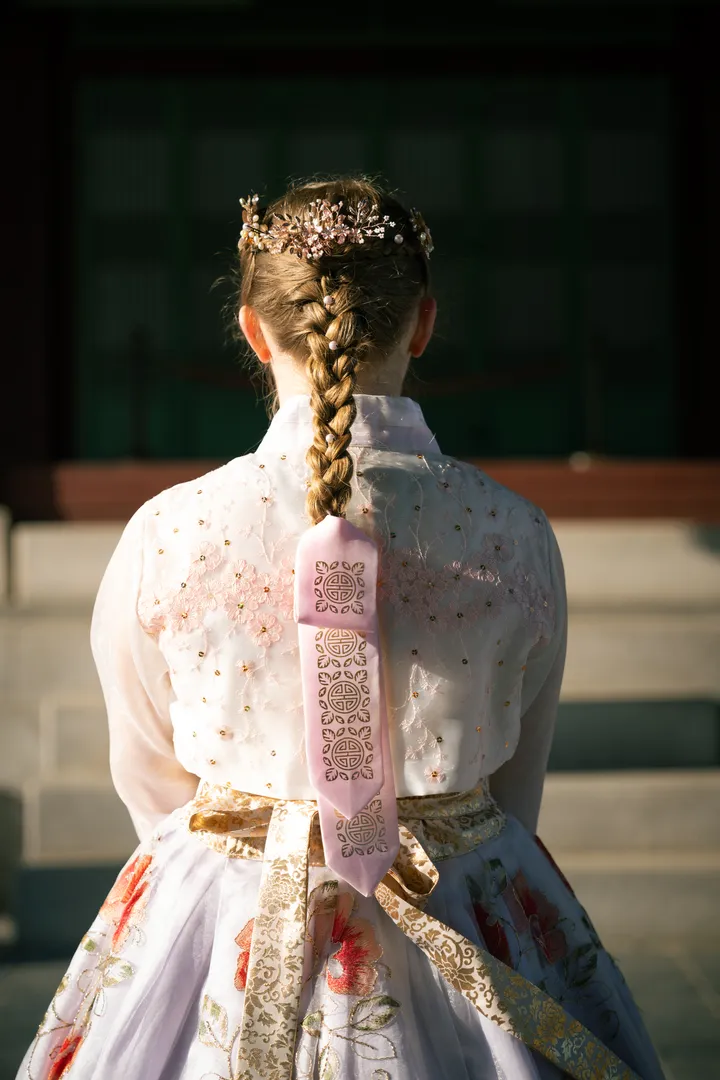 Private Hanbok Photoshoot at Seoul’s Royal Gyeongbokgung Palace