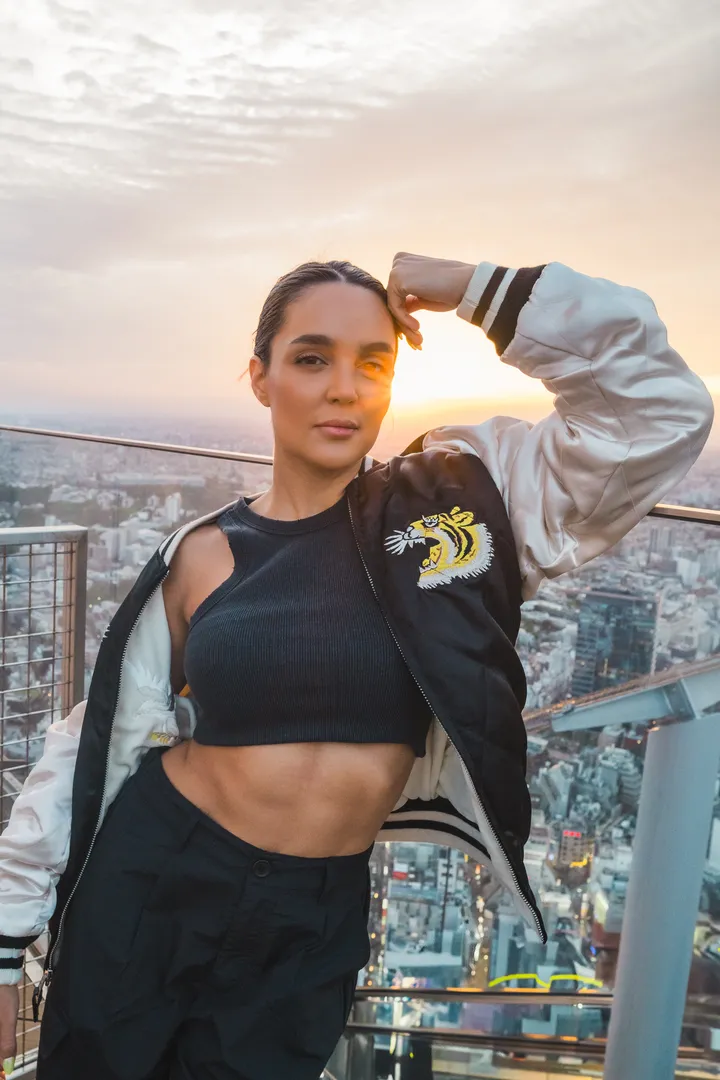 Tokyo Streets Unfiltered: A Captivating Urban Photoshoot Experience