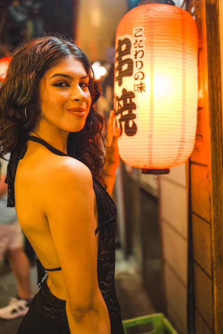 Tokyo Streets Unfiltered: A Captivating Urban Photoshoot Experience