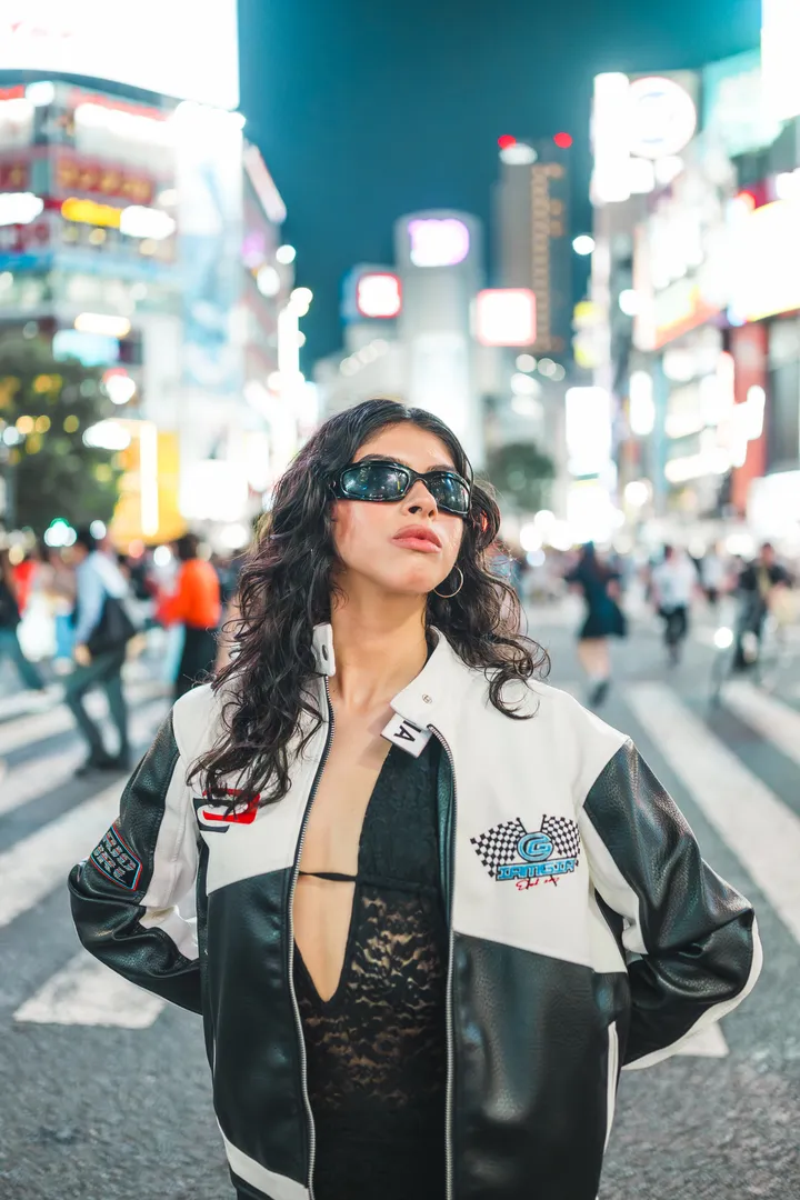 Tokyo Streets Unfiltered: A Captivating Urban Photoshoot Experience