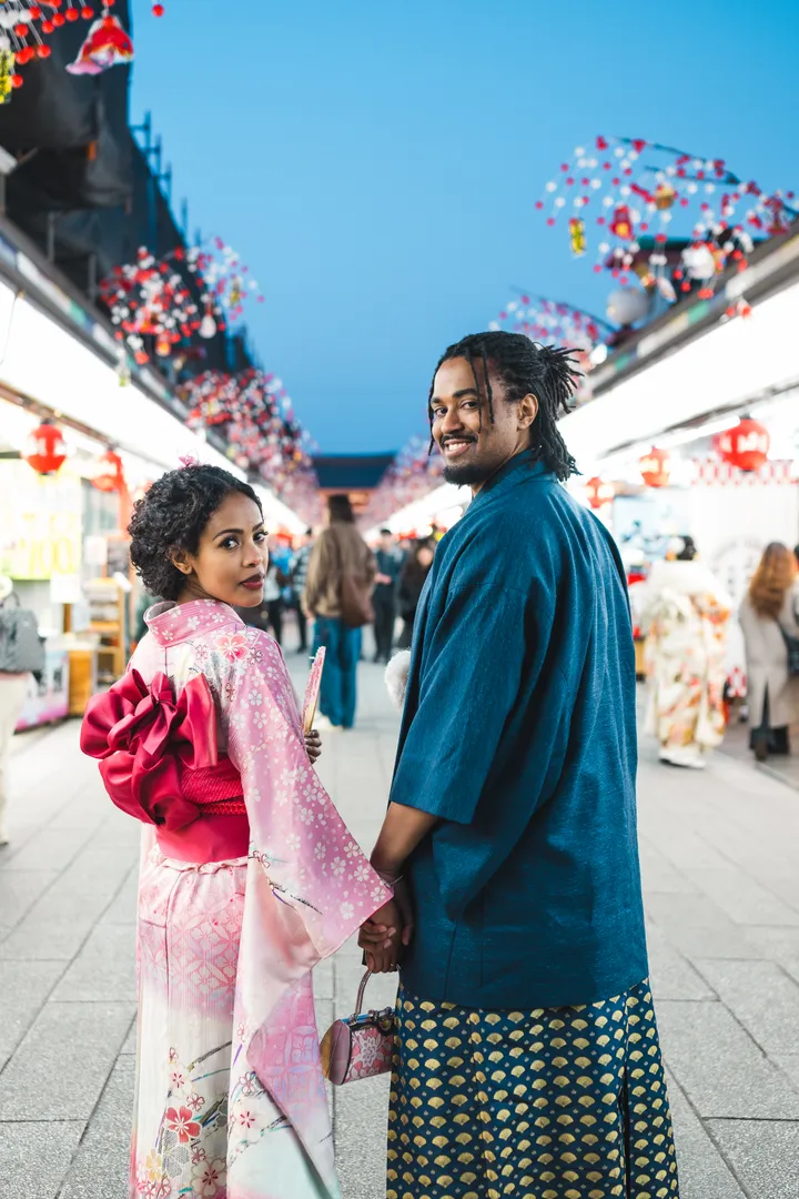Tokyo Traditional Kimono Photoshoot in Asakusa & Sensoji Temple