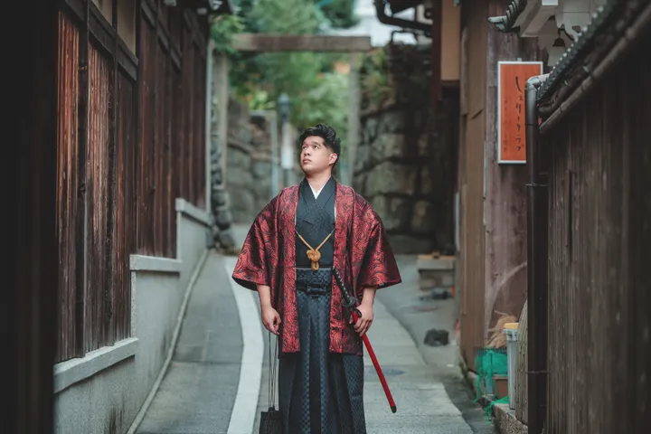 Traditional Kimono Photoshoot in Kyoto with a Local Photographer