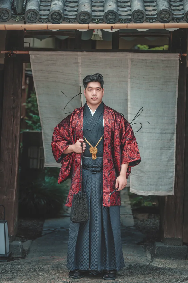 Traditional Kimono Photoshoot in Kyoto with a Local Photographer