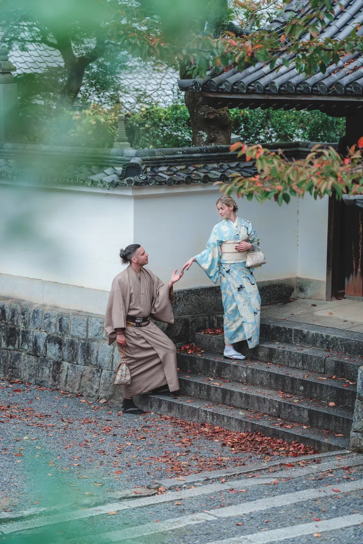 Traditional Kimono Photoshoot in Kyoto with a Local Photographer