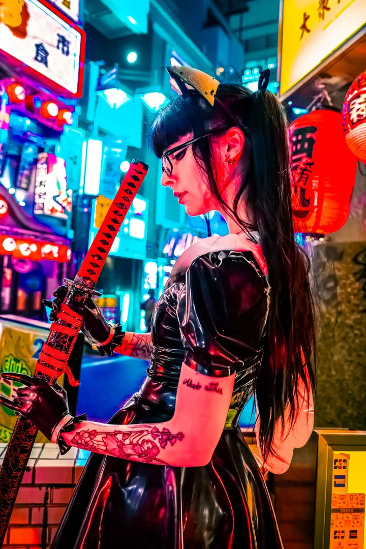 Night Cyberpunk Photoshoot in Tokyo with a Local Japanese Photographer