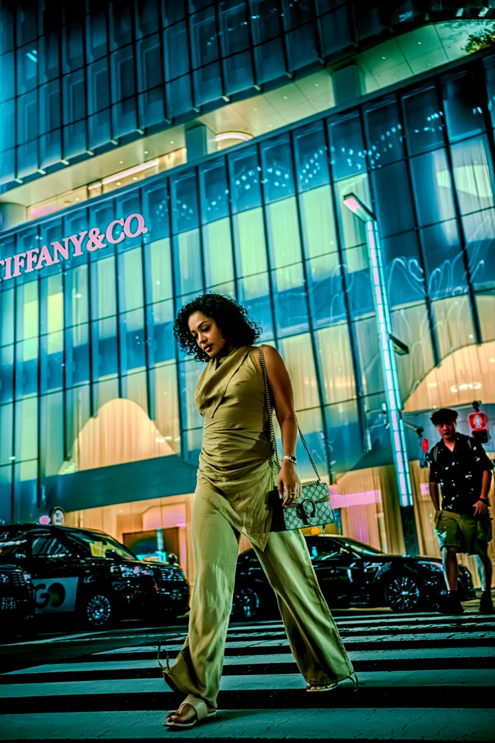 Night Cyberpunk Photoshoot in Tokyo with a Local Japanese Photographer