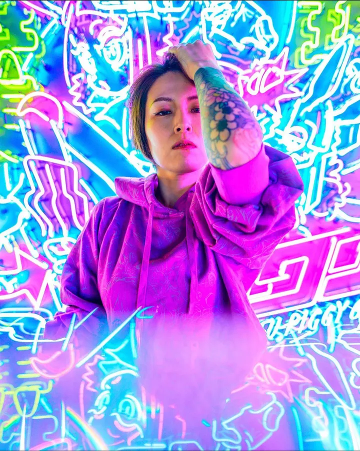 Night Cyberpunk Photoshoot in Tokyo with a Local Japanese Photographer