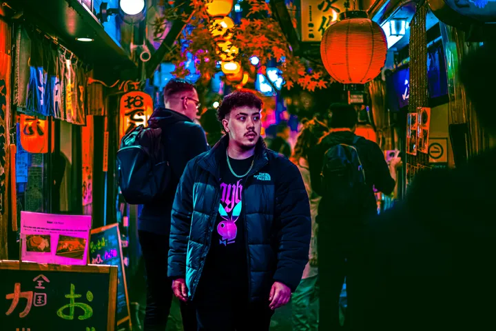 Night Cyberpunk Photoshoot in Tokyo with a Local Japanese Photographer
