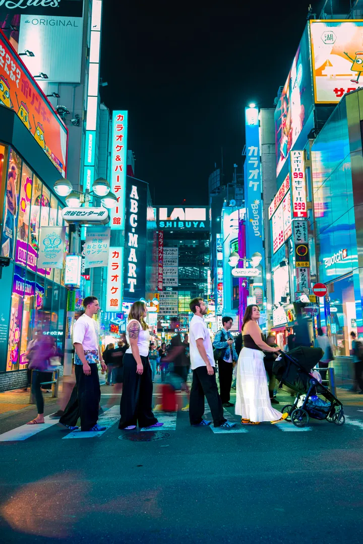 Night Cyberpunk Photoshoot in Tokyo with a Local Japanese Photographer