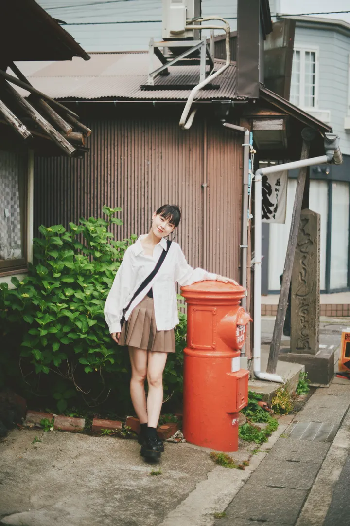 Scenes of Tokyo: A Cinematic Street Photoshoot In Hidden Local Spots