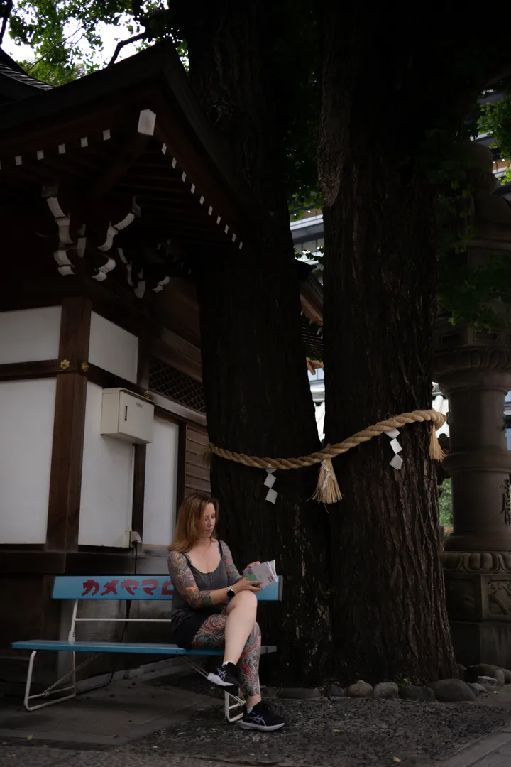 Local Tokyo Photoshoot: Quiet Streets, Secret Gardens & Everyday Japan