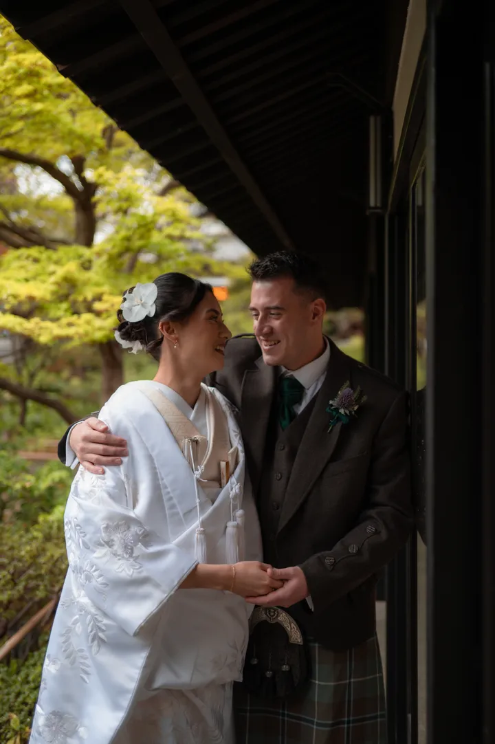 Romantic Couple Photoshoot in Tokyo’s Hidden Gardens & Local Corners