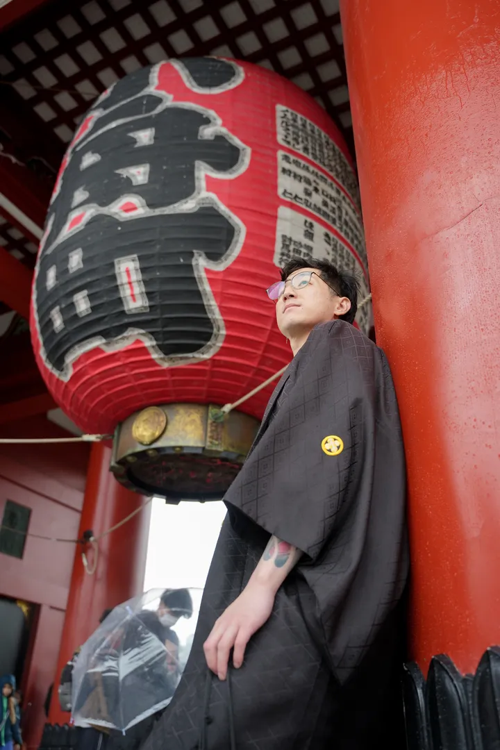 Timeless Kimono Photoshoot in Tokyo – Asakusa & Senso-ji Temple