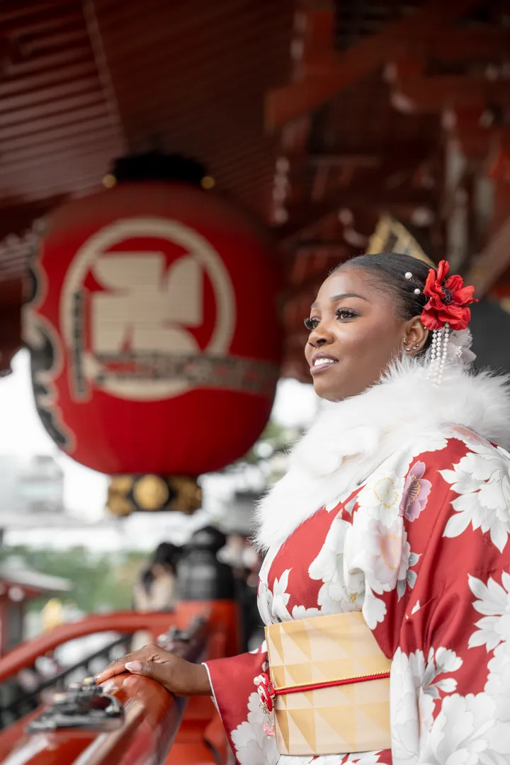 Timeless Kimono Photoshoot in Tokyo – Asakusa & Senso-ji Temple
