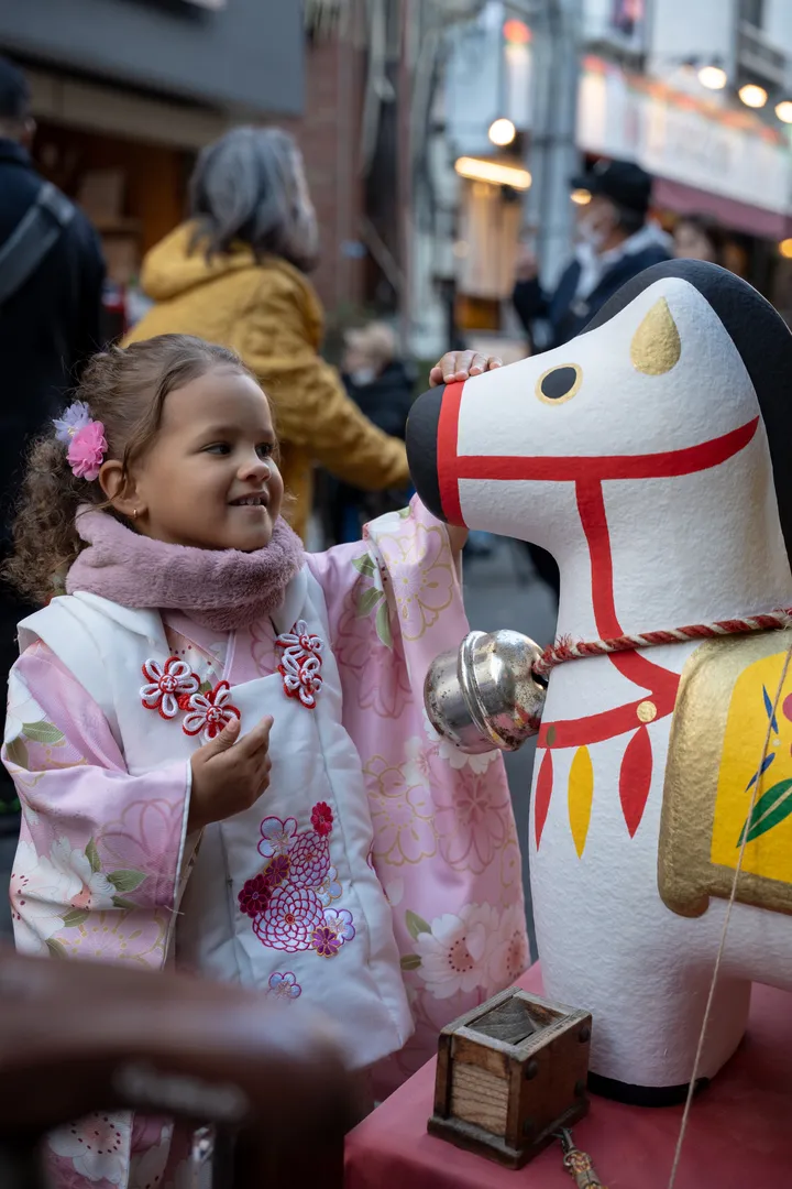 Timeless Kimono Photoshoot in Tokyo – Asakusa & Senso-ji Temple