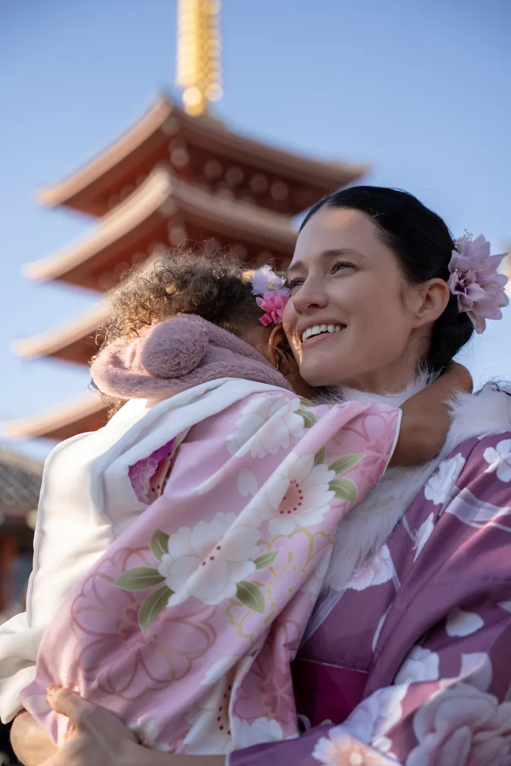 Timeless Kimono Photoshoot in Tokyo – Asakusa & Senso-ji Temple