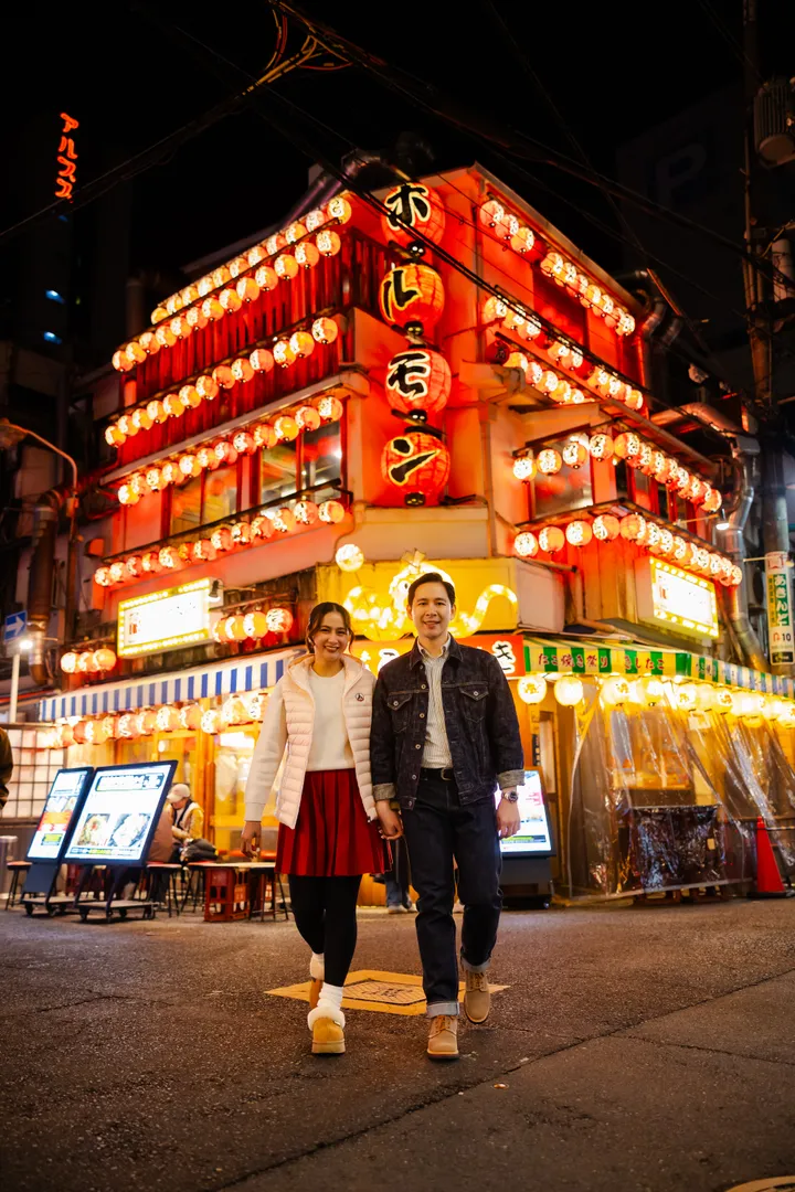 Private Couple Photoshoot in Osaka – Photogenic Love Story Experience