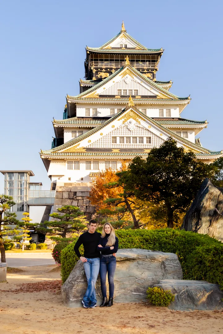 Private Couple Photoshoot in Osaka – Photogenic Love Story Experience