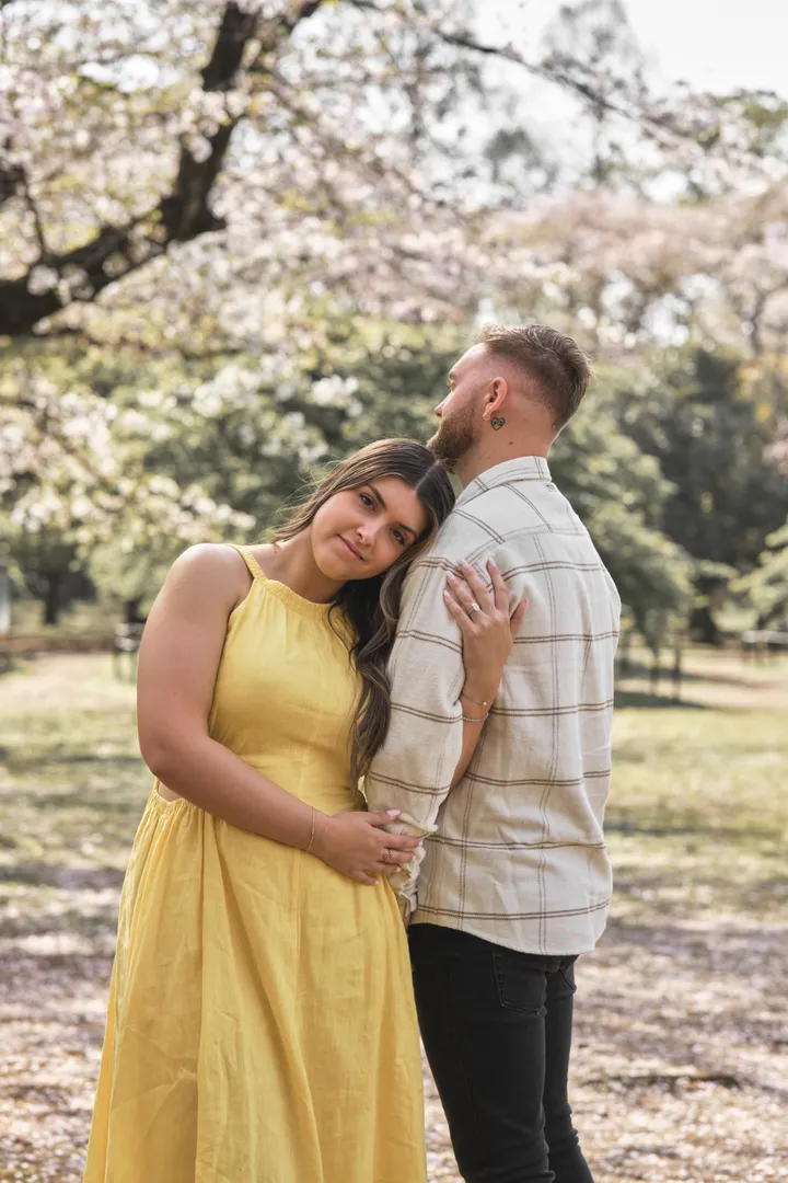 Romantic Couple Photoshoot in Tokyo for Your Engagement / Proposal