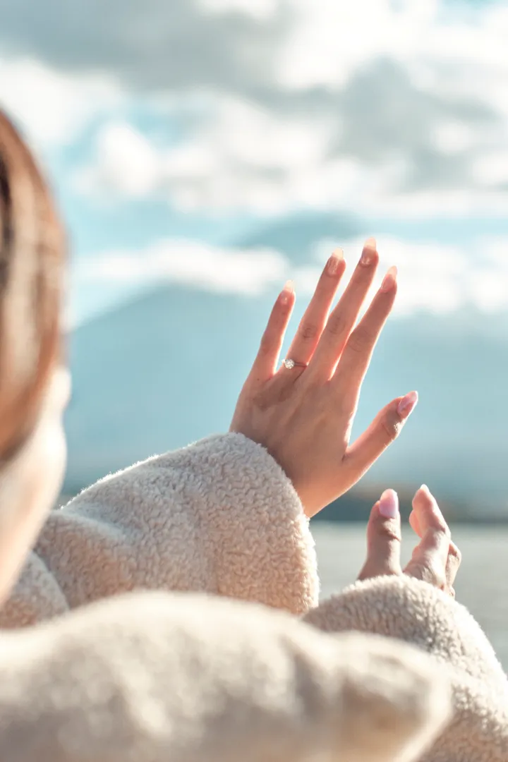 Proposal Photoshoot at Mount Fuji with Your Personal Photographer