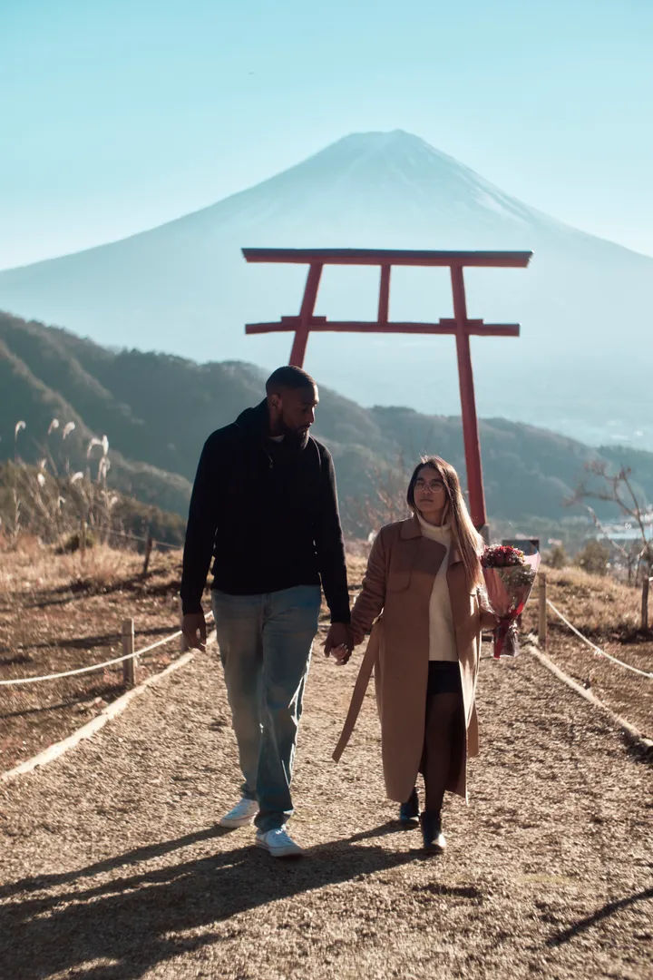 Proposal Photoshoot at Mount Fuji with Your Personal Photographer