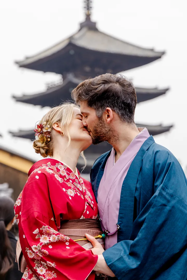 Kyoto Couple Photoshoot – A Timeless Love Story Beautifully Captured