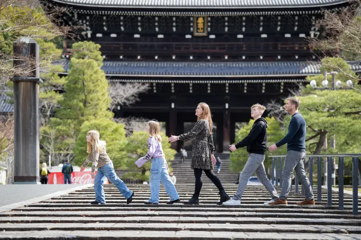 Kyoto Family Adventure – Kids-Friendly Local Photoshoot Experience