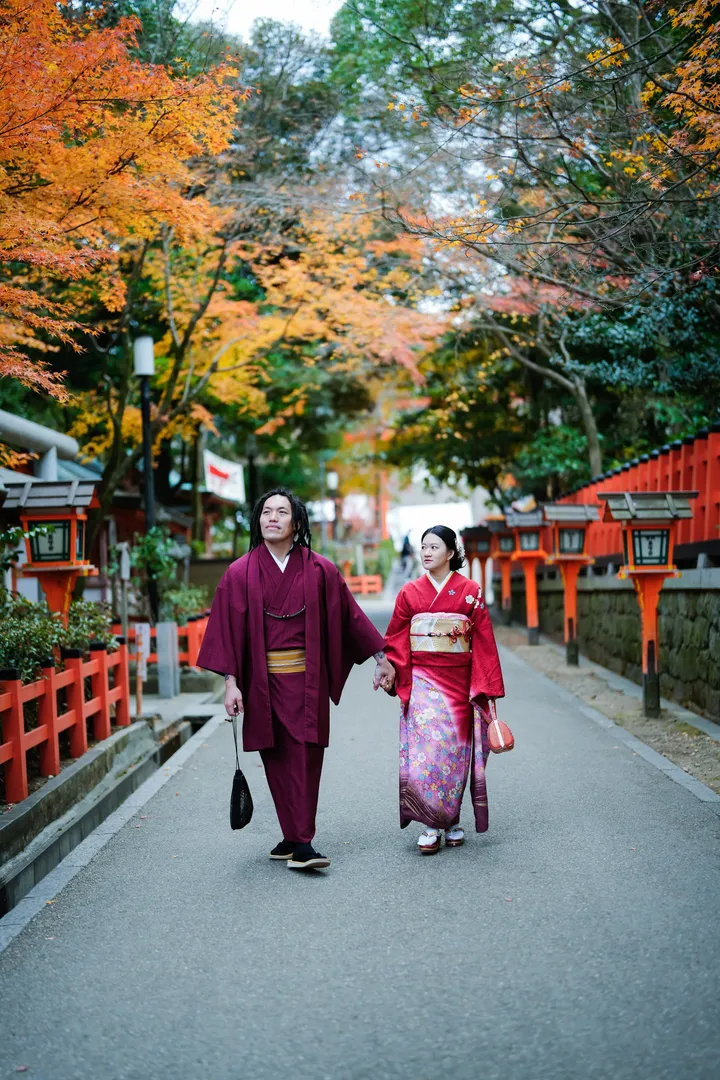 Kyoto Love Story: Capture Your Proposal with a Private Photographer