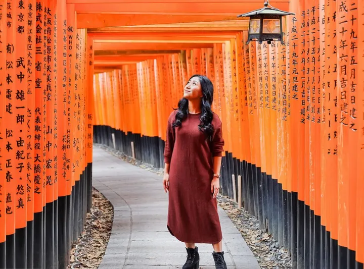 Fushimi Inari Shrine Photoshoot With A Local Photographer