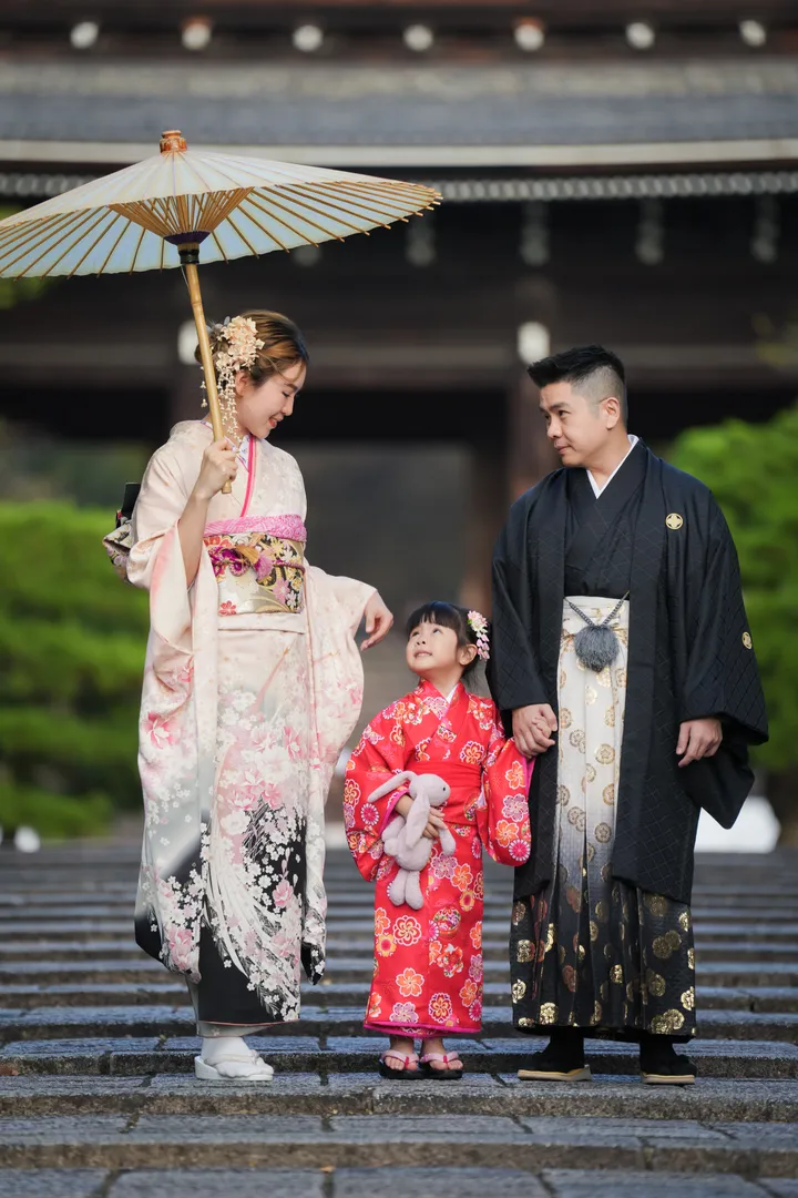 Traditional Kimono Photoshoot in Kyoto at Gion & Higashiyama