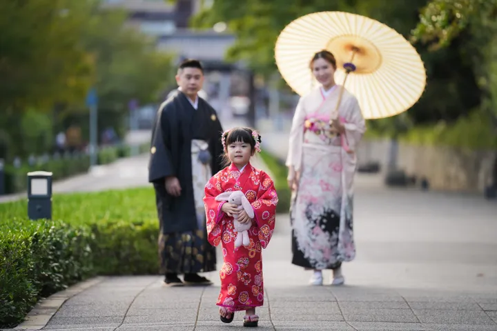 Traditional Kimono Photoshoot in Kyoto at Gion & Higashiyama
