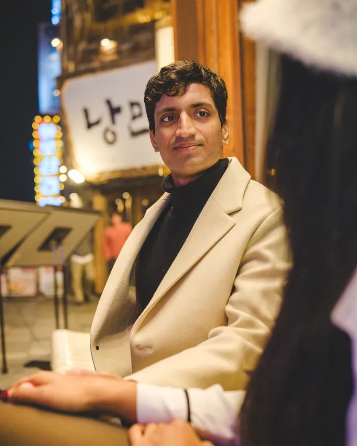 Street Photoshoot Experience in Seoul’s Most Photogenic Urban Location