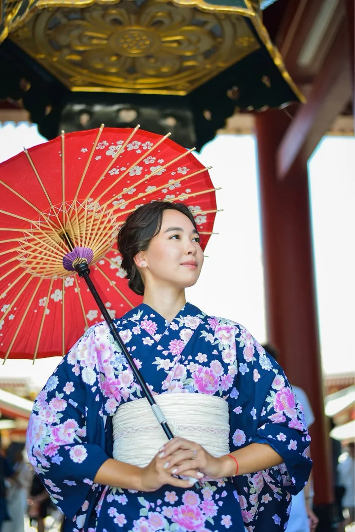 Old Tokyo Photoshoot in Asakusa With a Local Private Photographer