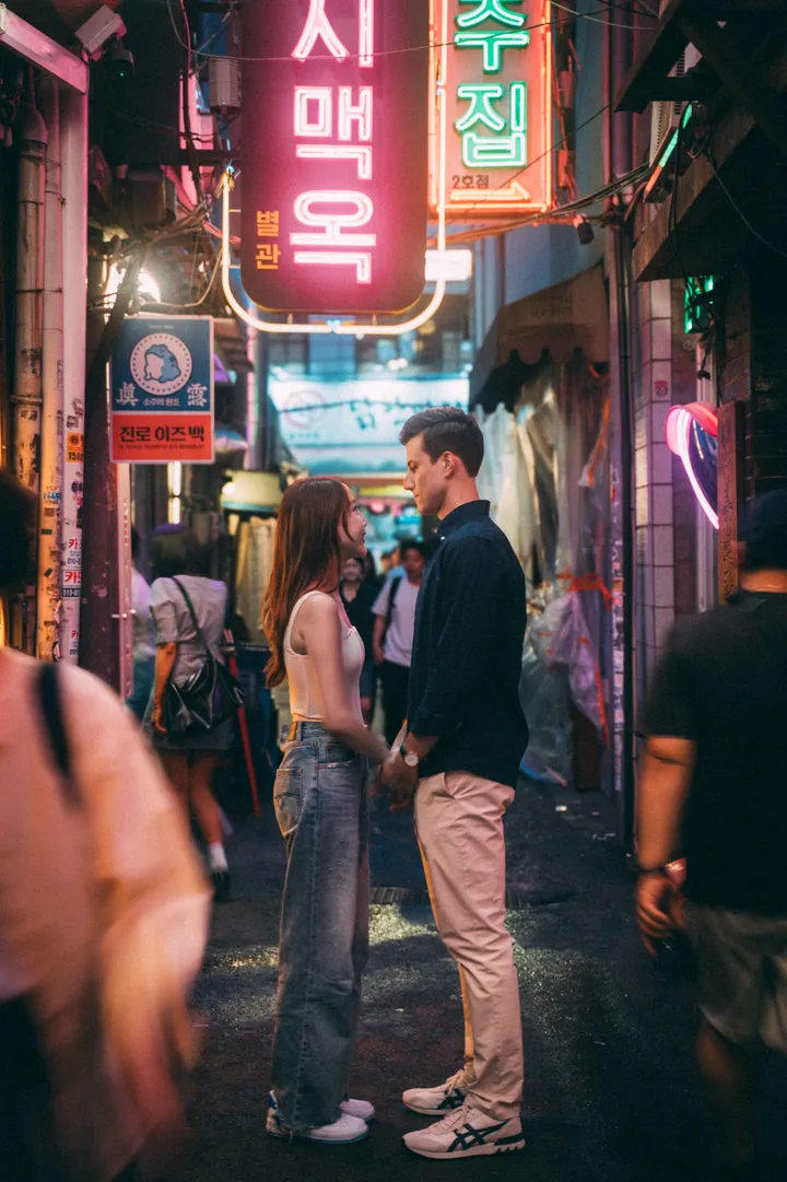 Korean Drama Love Story: A Cinematic Couple Photoshoot in Seoul