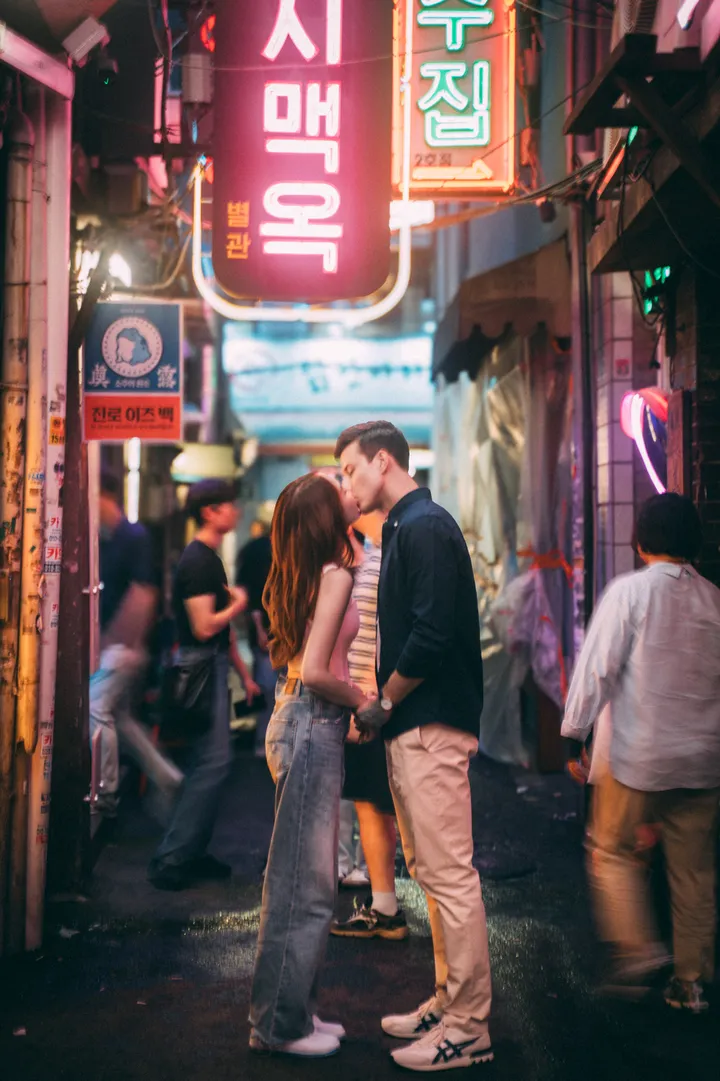 Korean Drama Love Story: A Cinematic Couple Photoshoot in Seoul