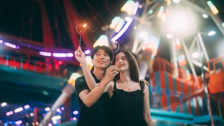 Korean Drama Love Story: A Cinematic Couple Photoshoot in Seoul