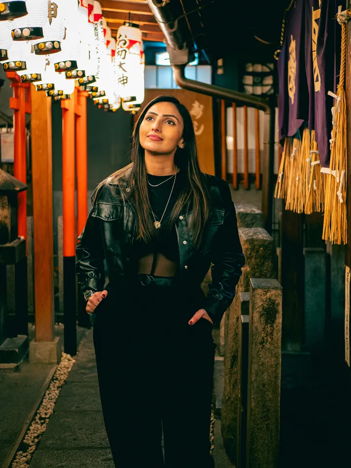 Osaka After Dark – Night Photoshoot in the City’s Hidden Backstreets
