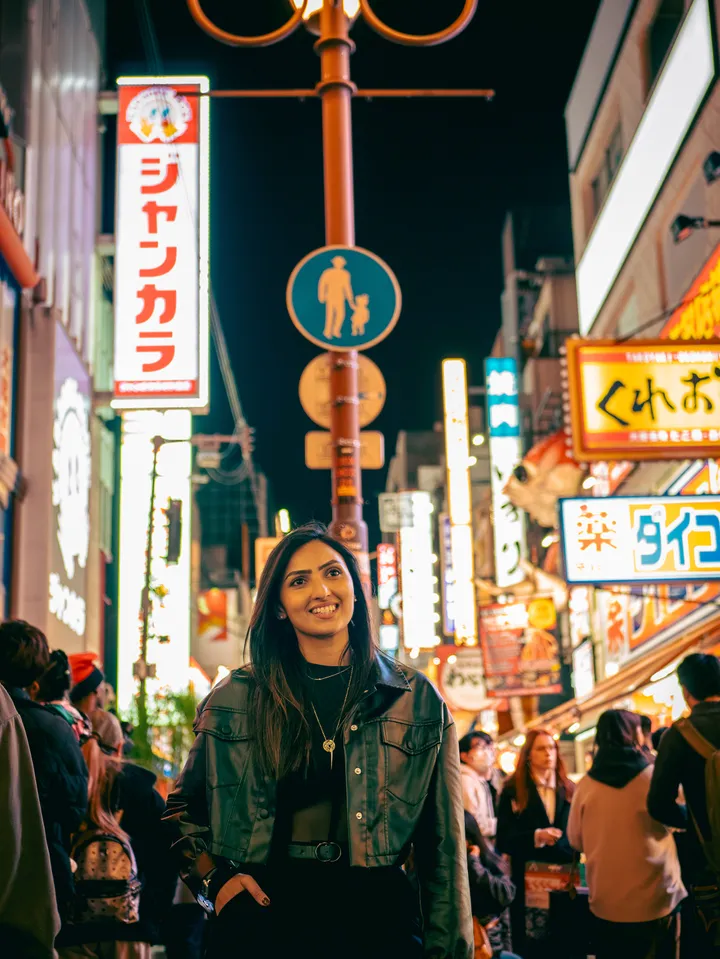 Osaka After Dark – Night Photoshoot in the City’s Hidden Backstreets