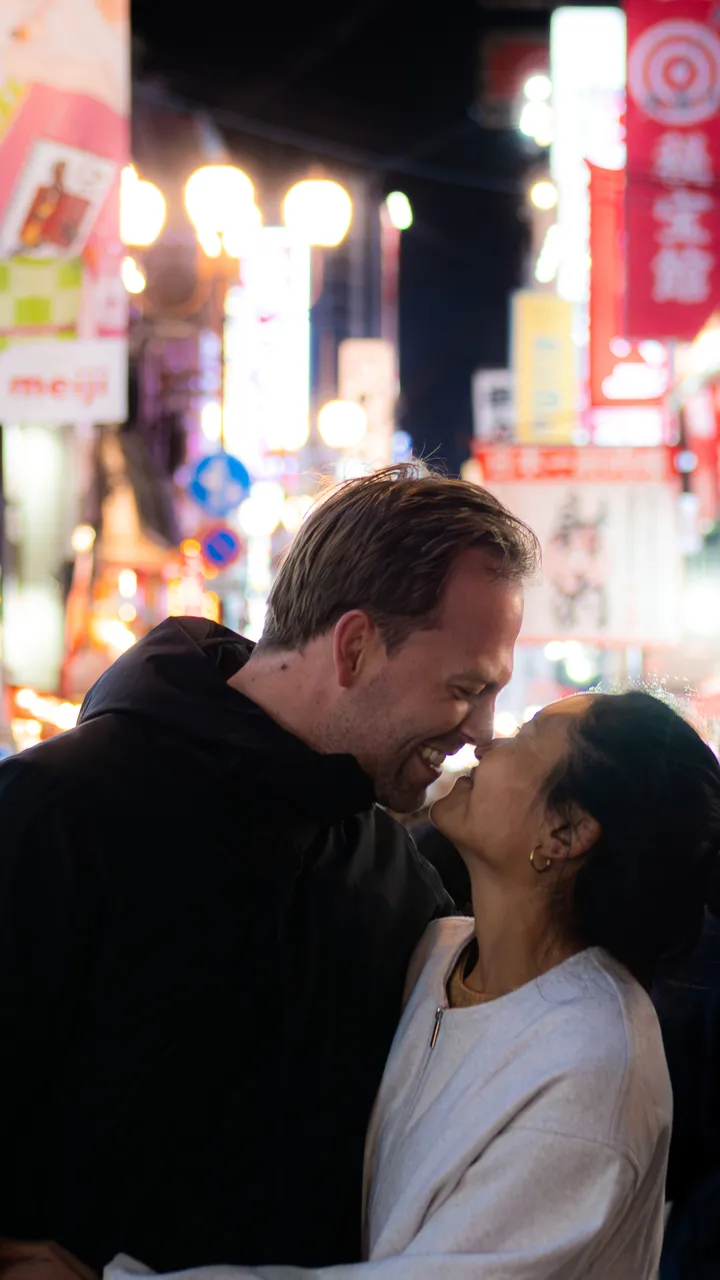 Osaka After Dark – Night Photoshoot in the City’s Hidden Backstreets
