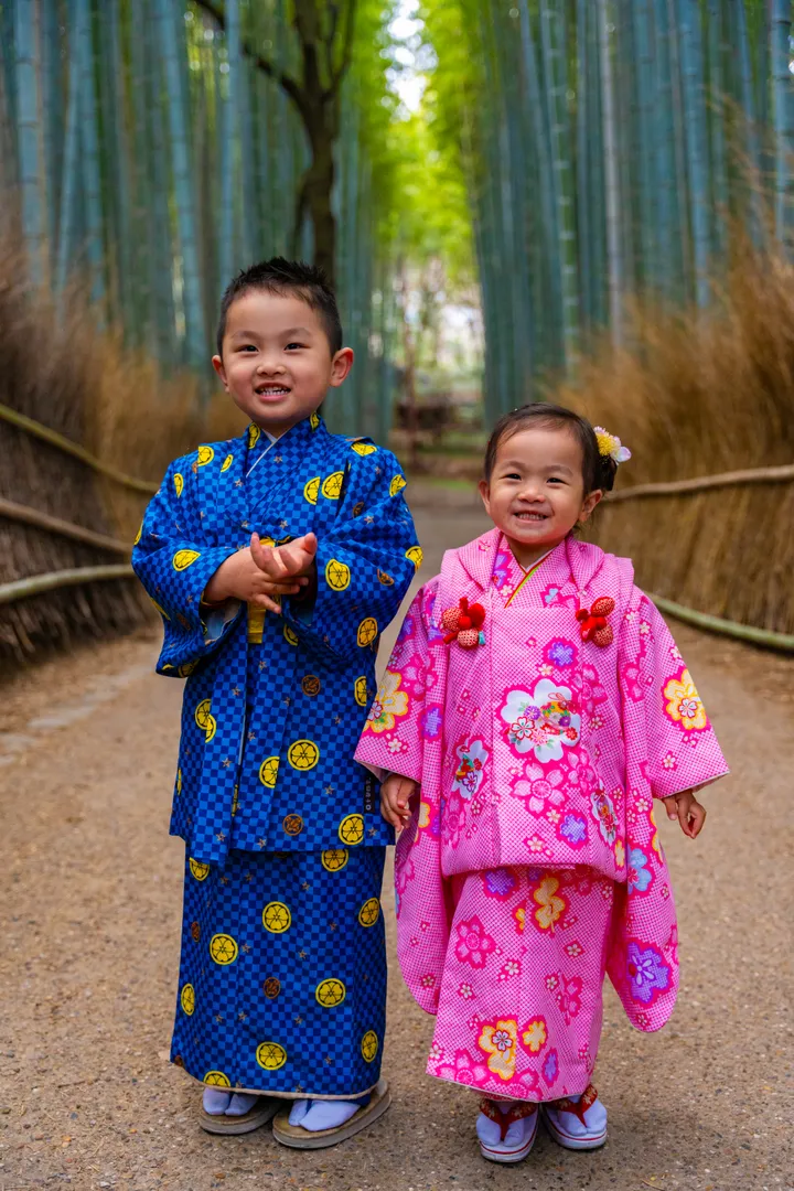 Enchanting Kyoto Kimono Photoshoot in Arashiyama Bamboo Forest