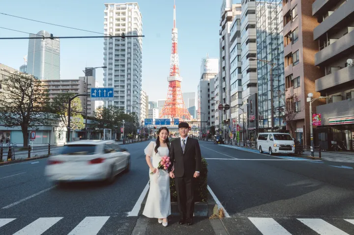 Film-Style Prenup Photoshoot Experience in Tokyo for Couples