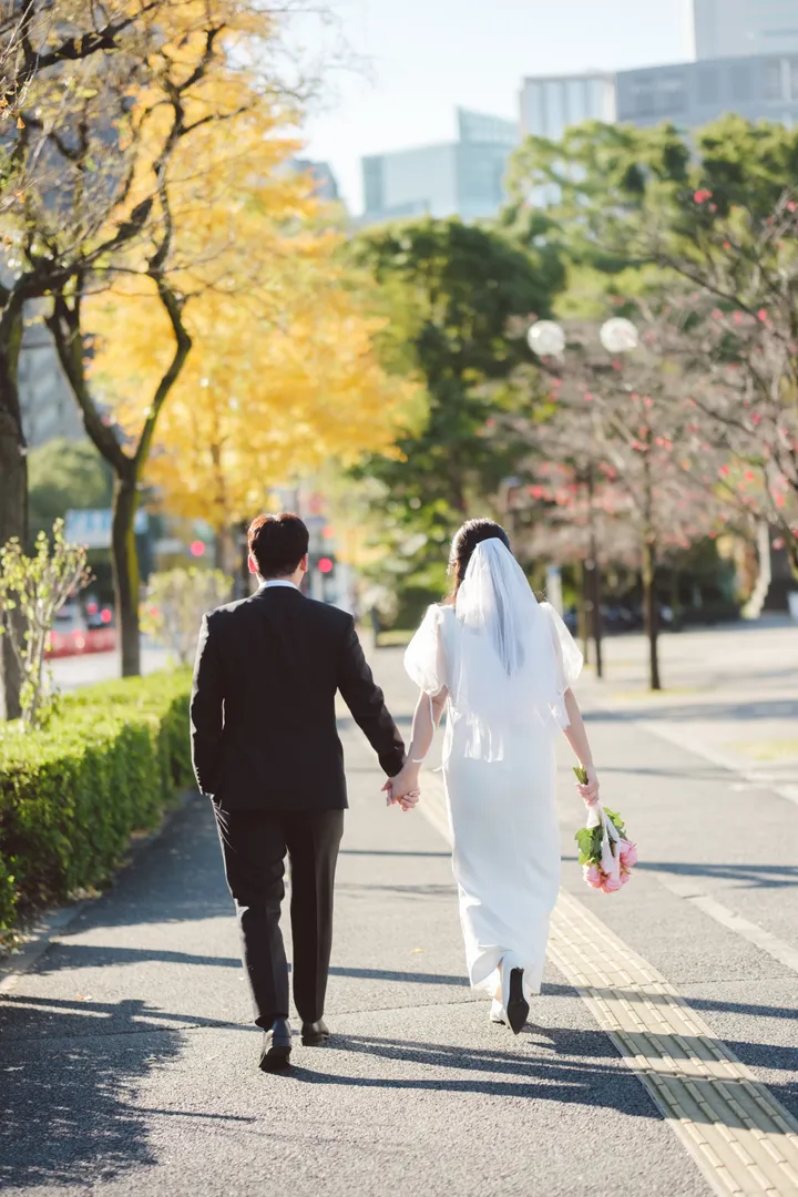 Film-Style Prenup Photoshoot Experience in Tokyo for Couples