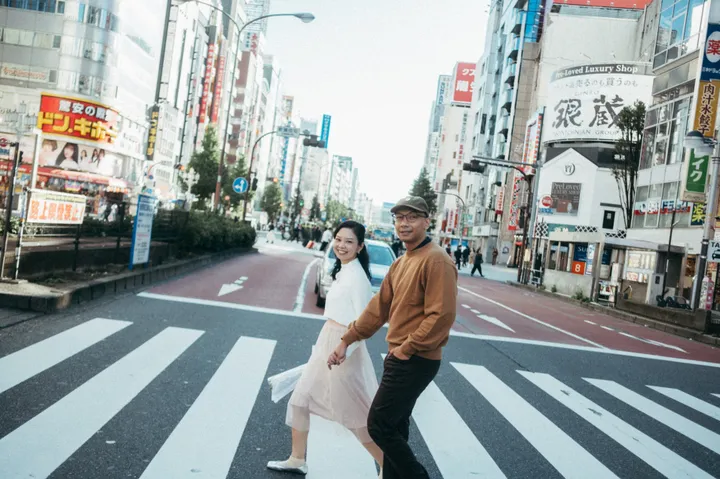 Film-Style Prenup Photoshoot Experience in Tokyo for Couples